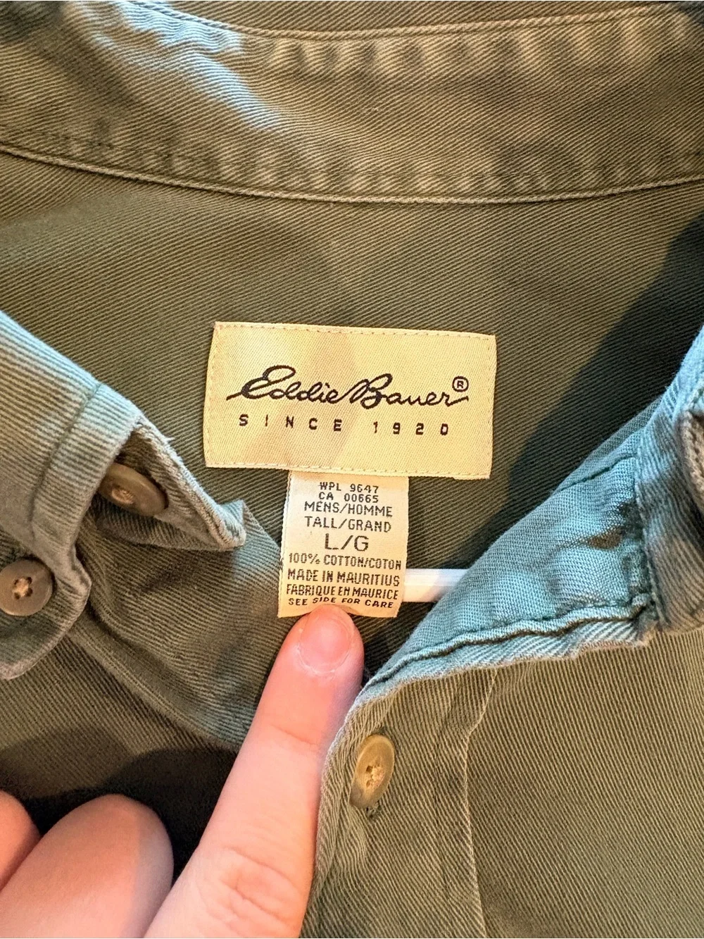 Eddie Bauer Olive Green Button-Up Shirt with Chest Pocket